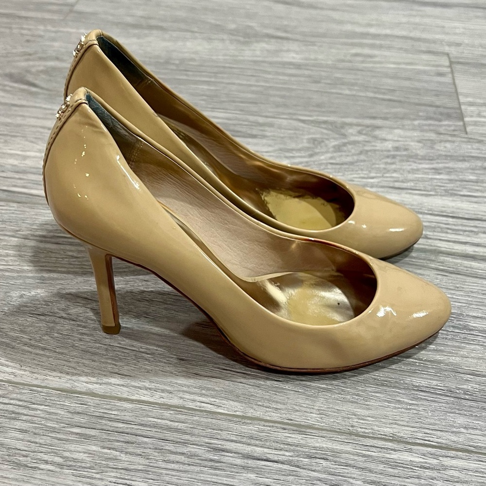Coach Tan Patent Leather Heels 5 1/2